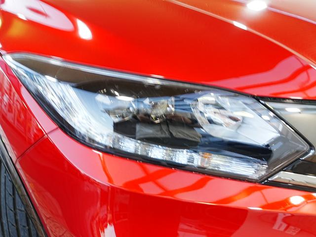 ヴェゼル ハイブリッドRS・ホンダセンシング 7インチメモリーナビ ハーフレザーシート 革巻きステアリング オートリトラミラー シートヒーター フルセグ BT SD バックカメラ ブレーキホールド パドルシフト LEDフォグ 社外前後ドラレコ(52枚目)