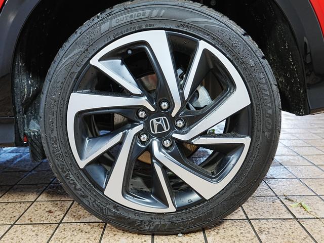 ヴェゼル ハイブリッドRS・ホンダセンシング 7インチメモリーナビ ハーフレザーシート 革巻きステアリング オートリトラミラー シートヒーター フルセグ BT SD バックカメラ ブレーキホールド パドルシフト LEDフォグ 社外前後ドラレコ(68枚目)