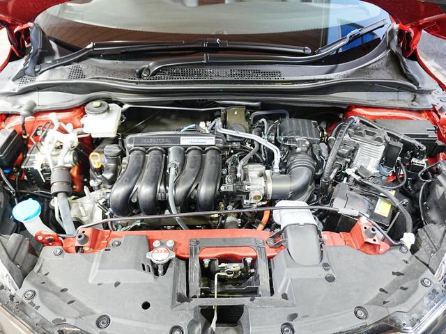 ヴェゼル ハイブリッドRS・ホンダセンシング 7インチメモリーナビ ハーフレザーシート 革巻きステアリング オートリトラミラー シートヒーター フルセグ BT SD バックカメラ ブレーキホールド パドルシフト LEDフォグ 社外前後ドラレコ(70枚目)