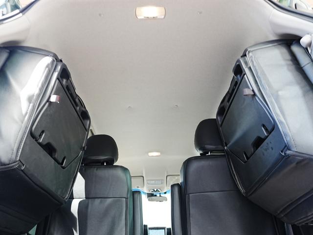 フリードハイブリッド ハイブリッド・Ｇブラックスタイル　ブラックスタイル専用装備　純正ナビフルセグＴＶ　左右パワースライドドア　シートヒーター　ＣＭＢＳ　ＡＣＣ　純正フロアマット　ステアスイッチ　クルコン　レーンキープ　黒革調シートカバー　Ｐスタート（15枚目）