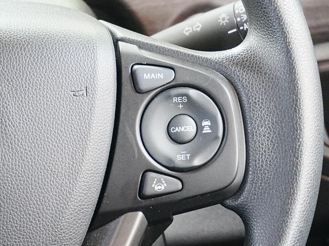 フリードハイブリッド ハイブリッド・Ｇブラックスタイル　ブラックスタイル専用装備　純正ナビフルセグＴＶ　左右パワースライドドア　シートヒーター　ＣＭＢＳ　ＡＣＣ　純正フロアマット　ステアスイッチ　クルコン　レーンキープ　黒革調シートカバー　Ｐスタート（22枚目）