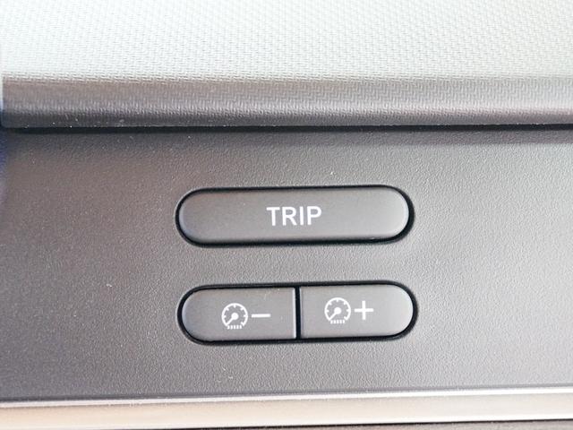 フリードハイブリッド ハイブリッド・Ｇブラックスタイル　ブラックスタイル専用装備　純正ナビフルセグＴＶ　左右パワースライドドア　シートヒーター　ＣＭＢＳ　ＡＣＣ　純正フロアマット　ステアスイッチ　クルコン　レーンキープ　黒革調シートカバー　Ｐスタート（30枚目）