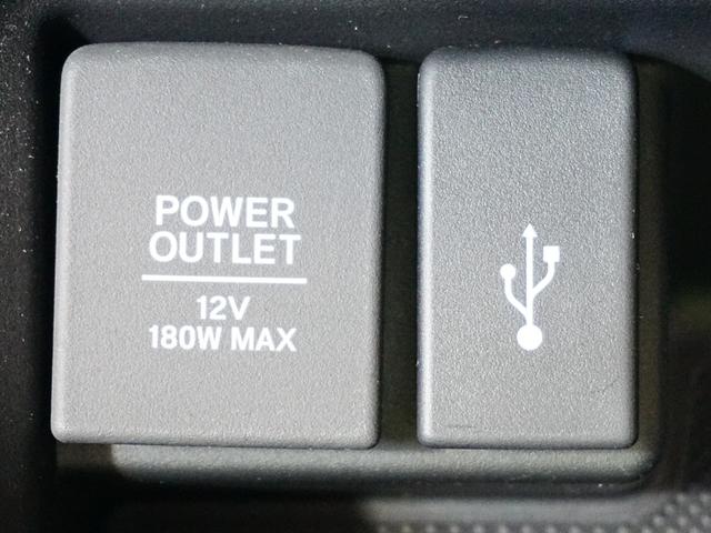 フリードハイブリッド ハイブリッド・Ｇブラックスタイル　ブラックスタイル専用装備　純正ナビフルセグＴＶ　左右パワースライドドア　シートヒーター　ＣＭＢＳ　ＡＣＣ　純正フロアマット　ステアスイッチ　クルコン　レーンキープ　黒革調シートカバー　Ｐスタート（31枚目）