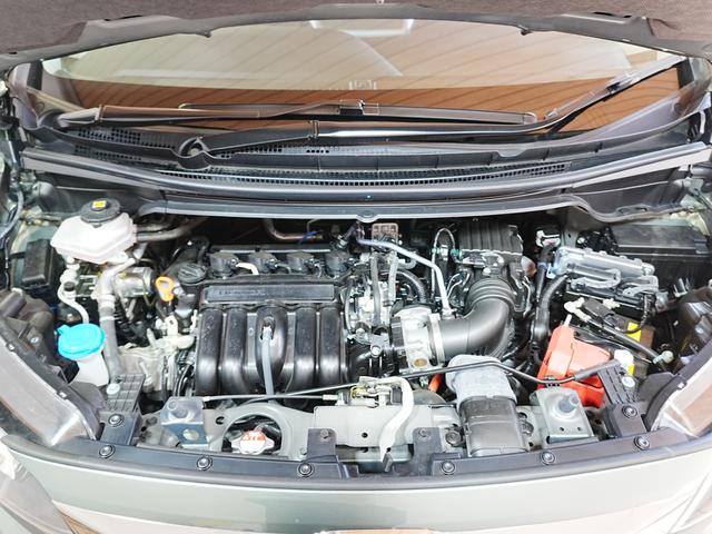 フリードハイブリッド ハイブリッド・Ｇブラックスタイル　ブラックスタイル専用装備　純正ナビフルセグＴＶ　左右パワースライドドア　シートヒーター　ＣＭＢＳ　ＡＣＣ　純正フロアマット　ステアスイッチ　クルコン　レーンキープ　黒革調シートカバー　Ｐスタート（72枚目）