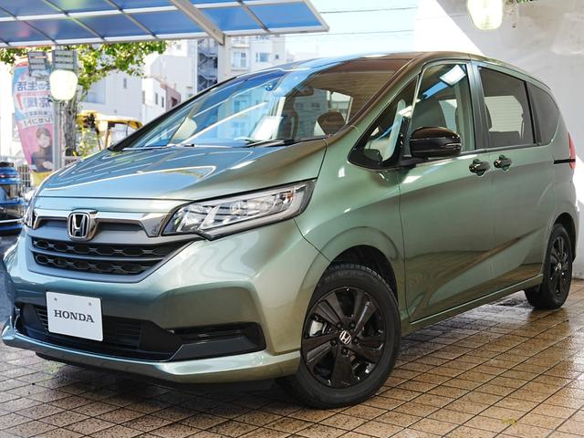 フリードハイブリッド ハイブリッド・Ｇブラックスタイル　ブラックスタイル専用装備　純正ナビフルセグＴＶ　左右パワースライドドア　シートヒーター　ＣＭＢＳ　ＡＣＣ　純正フロアマット　ステアスイッチ　クルコン　レーンキープ　黒革調シートカバー　Ｐスタート（78枚目）