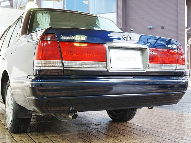 クラウン スーパーデラックスＧパッケージ　純正フロアマット　純正ドアバイザー　ＥＴＣ　電動格納ミラー　社外フロントドライブレコーダー　オートエアコン　スペアタイヤ　ＡＢＳ　記録簿　鍵２本（58枚目）