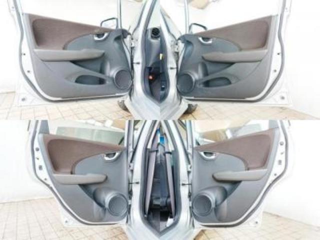 フィットシャトルハイブリッド ハイブリッド・スマートセレクション 純正ナビTV付き HIDヘッドライト クルコン バックカメラ 前後ドラレコ ハーフレザーシート ステアスイッチ 横滑り防止 純正マッド 純正バイザー トノカバー ECON AUTOライト(7枚目)