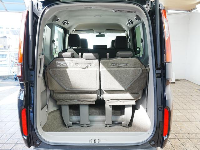 ステップワゴン Ｂ　社外ナビ　フルセグＴＶ　バックカメラ　スライドドア　アイドリングストップ　社外フロアマット　電動格納ミラー　Ｂｌｕｅｔｏｏｔｈ　キーレスキー　布シート　ＡＢＳ　ウィンカーミラー　ＥＴＣ（14枚目）