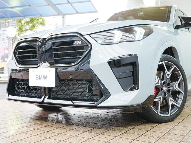 X2 M35i xDrive ディスプレイオーディオ 赤黒革シート パワーシート ハーマンカードン HUD 全方位カメラ ワイヤレス充電 純正前後ドラレコ シートヒーター ステアリングヒーター パワーバックドア アンビエントライト(49枚目)