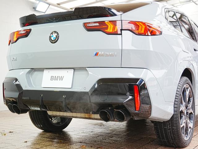 X2 M35i xDrive ディスプレイオーディオ 赤黒革シート パワーシート ハーマンカードン HUD 全方位カメラ ワイヤレス充電 純正前後ドラレコ シートヒーター ステアリングヒーター パワーバックドア アンビエントライト(50枚目)