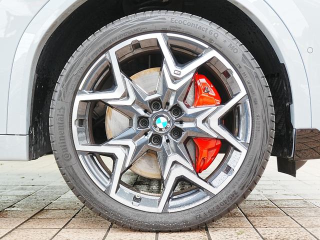 X2 M35i xDrive ディスプレイオーディオ 赤黒革シート パワーシート ハーマンカードン HUD 全方位カメラ ワイヤレス充電 純正前後ドラレコ シートヒーター ステアリングヒーター パワーバックドア アンビエントライト(58枚目)