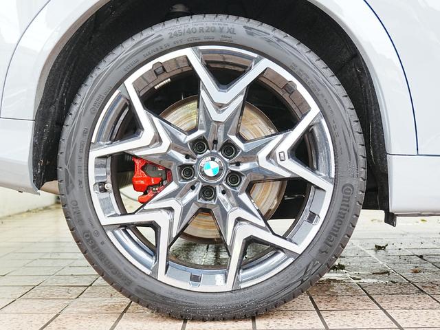 X2 M35i xDrive ディスプレイオーディオ 赤黒革シート パワーシート ハーマンカードン HUD 全方位カメラ ワイヤレス充電 純正前後ドラレコ シートヒーター ステアリングヒーター パワーバックドア アンビエントライト(59枚目)