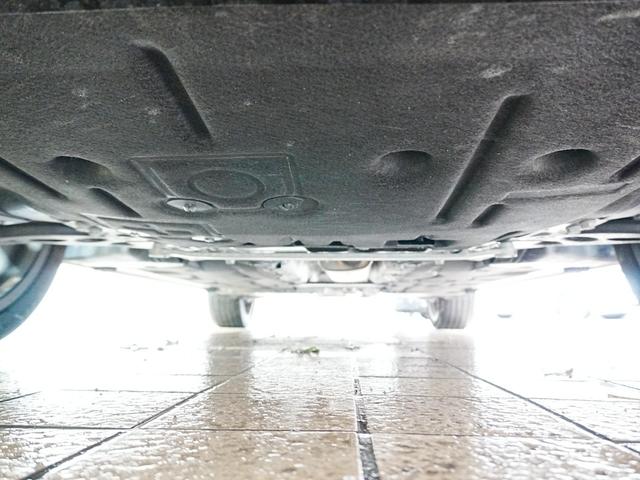 X2 M35i xDrive ディスプレイオーディオ 赤黒革シート パワーシート ハーマンカードン HUD 全方位カメラ ワイヤレス充電 純正前後ドラレコ シートヒーター ステアリングヒーター パワーバックドア アンビエントライト(62枚目)