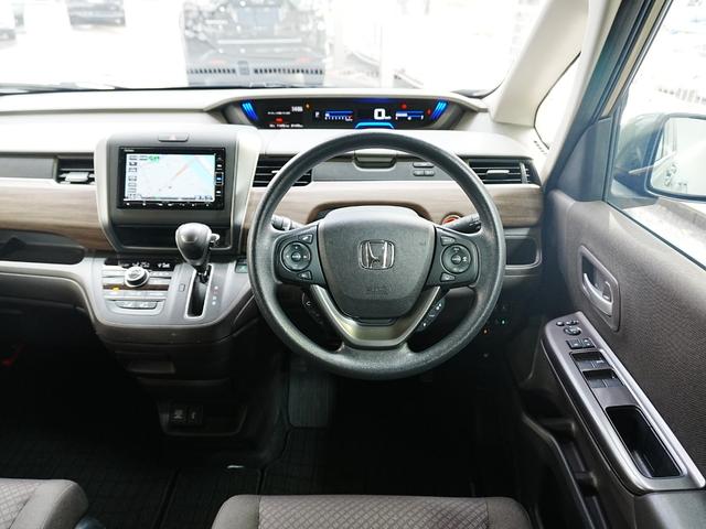 フリード G 純正メモリーナビ フルセグ Bluetooth リヤカメラdeあんしんプラス 両側パワースライドドア ワンオーナー 純正ドラレコ 純正フロアマット ステアリングスイッチ スマートキー(31枚目)