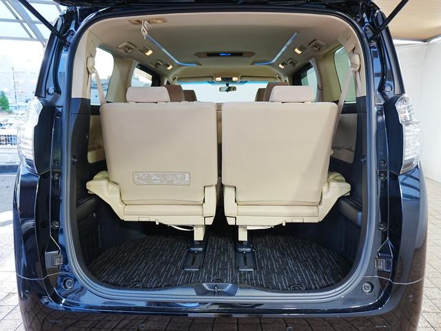 ヴェルファイア 2.5X 純正ナビ TV バックカメラ コーナーセンサー 左パワースライドドア 純正16インチアルミ フォグ マット バイザー ステアスイッチ 横滑り防止 Pスタート スマートキー 運転席アジャスターシート(13枚目)