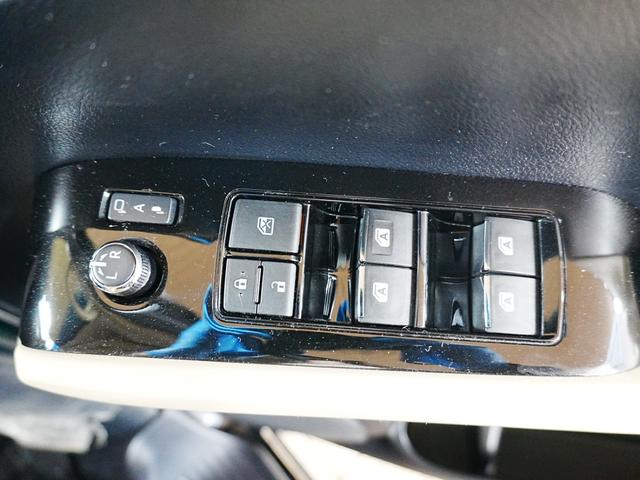 ヴェルファイア 2.5X 純正ナビ TV バックカメラ コーナーセンサー 左パワースライドドア 純正16インチアルミ フォグ マット バイザー ステアスイッチ 横滑り防止 Pスタート スマートキー 運転席アジャスターシート(34枚目)