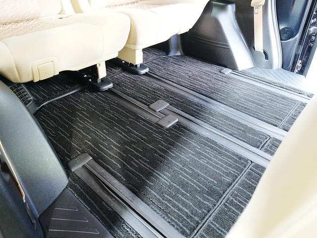 ヴェルファイア 2.5X 純正ナビ TV バックカメラ コーナーセンサー 左パワースライドドア 純正16インチアルミ フォグ マット バイザー ステアスイッチ 横滑り防止 Pスタート スマートキー 運転席アジャスターシート(46枚目)