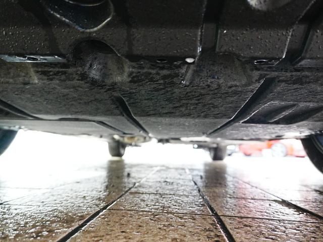 ヴォクシー ハイブリッドS-Z ワンオーナー 快適便利パッケージhigh 両側パワースライドドア 純正ディスプレーオーディオ フルセグTV 全方位カメラ 純正17インチ LED 衝突軽減 LKA AHB レーダークルーズ(30枚目)