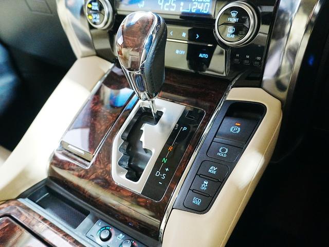 アルファードハイブリッド G Fパッケージ TRDフロントエアロ JBL 全方位カメラ 純正FDモニター ベージュ革シート サンルーフ AC100V 純正メモリナビ フルセグ 両側パワスラ PBドア 純正17インチ LED エアシート(19枚目)