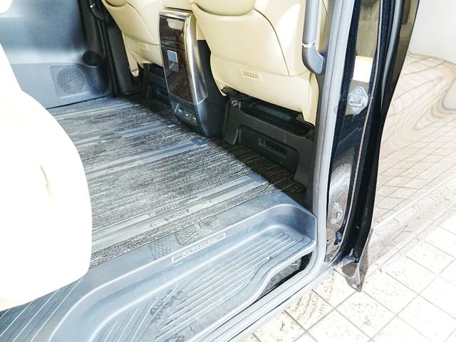 アルファードハイブリッド G Fパッケージ TRDフロントエアロ JBL 全方位カメラ 純正FDモニター ベージュ革シート サンルーフ AC100V 純正メモリナビ フルセグ 両側パワスラ PBドア 純正17インチ LED エアシート(53枚目)