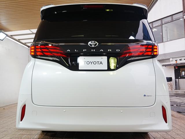 アルファードハイブリッド Ｚ　ＨＵＤ　デジタルインナーミラー　トヨタチームメイト　左右独立ムーンルーフ　１３．２ＦＤモニター　社外レーダー探知機　ＴＶキャンセラー　パドルシフト　ワンオーナー　保証書　取説　クルコン　レーンキープ（12枚目）