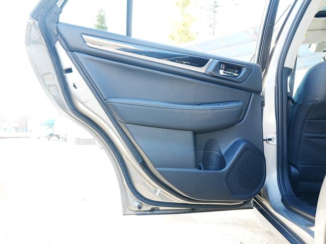 レガシィアウトバック リミテッド　１オーナー　純正ナビ　フルセグＴＶ　前席シートヒーター　サンルーフ　アイサイトＶｅｒ３　フォグ　純正マット　運転席シートメモリ　アイドリングストップ　パドルシフト　ステアスイッチ　プッシュスタート（52枚目）