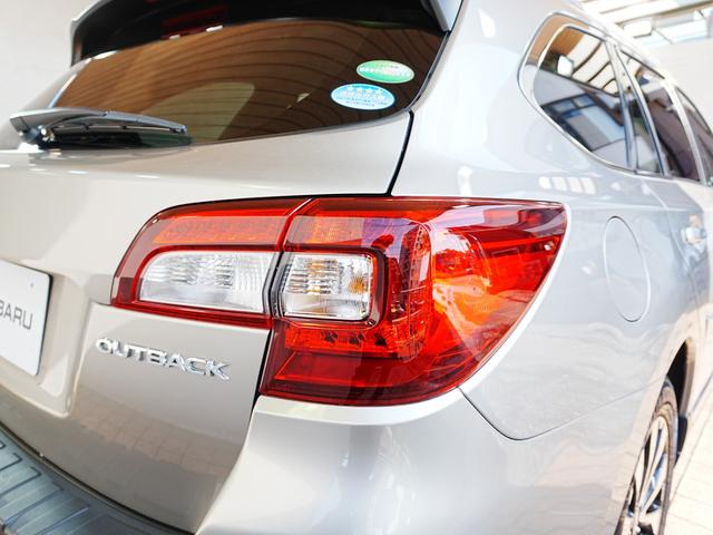 レガシィアウトバック リミテッド　１オーナー　純正ナビ　フルセグＴＶ　前席シートヒーター　サンルーフ　アイサイトＶｅｒ３　フォグ　純正マット　運転席シートメモリ　アイドリングストップ　パドルシフト　ステアスイッチ　プッシュスタート（64枚目）