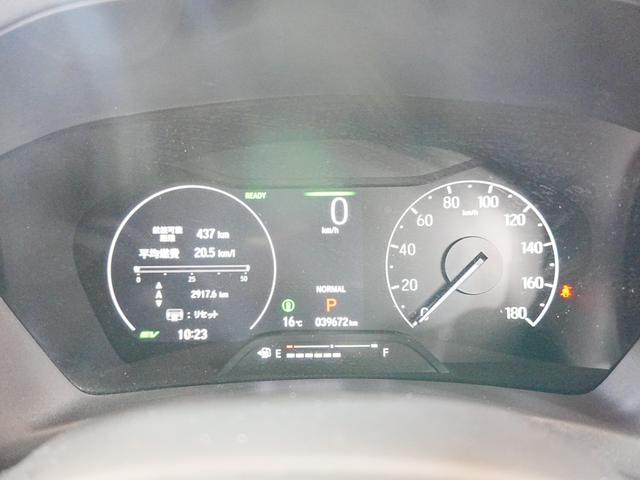 ヴェゼル e:HEV PLaY ディスプレイオーディオ パノラマルーフ フルセグTV Bluetooth 全方位カメラ ハーフレザーシート カープレイ 専用コンビシート ホンダコネクト ステアヒータ プレミアムオーディオ 純正マット(18枚目)