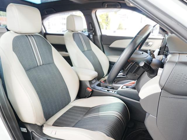 ヴェゼル e:HEV PLaY ディスプレイオーディオ パノラマルーフ フルセグTV Bluetooth 全方位カメラ ハーフレザーシート カープレイ 専用コンビシート ホンダコネクト ステアヒータ プレミアムオーディオ 純正マット(33枚目)