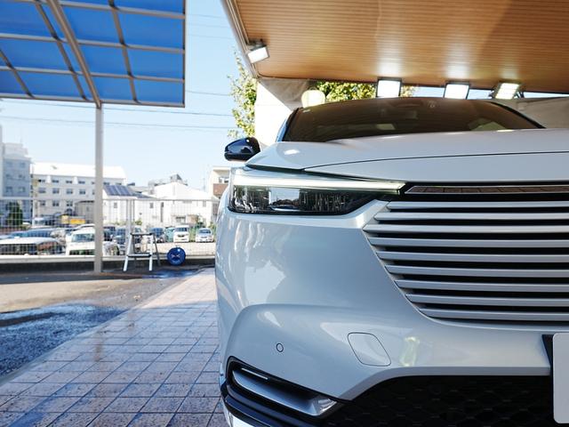 ヴェゼル e:HEV PLaY ディスプレイオーディオ パノラマルーフ フルセグTV Bluetooth 全方位カメラ ハーフレザーシート カープレイ 専用コンビシート ホンダコネクト ステアヒータ プレミアムオーディオ 純正マット(51枚目)