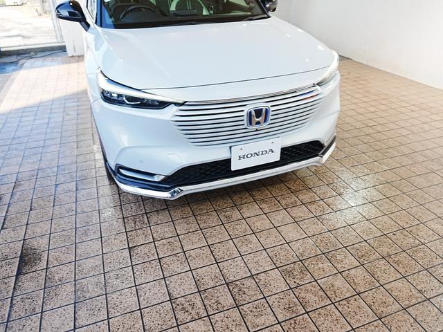 ヴェゼル e:HEV PLaY ディスプレイオーディオ パノラマルーフ フルセグTV Bluetooth 全方位カメラ ハーフレザーシート カープレイ 専用コンビシート ホンダコネクト ステアヒータ プレミアムオーディオ 純正マット(57枚目)