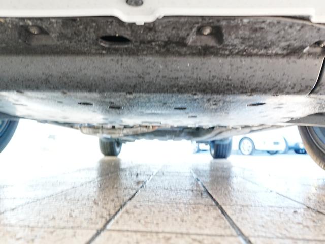 ヴェゼル e:HEV PLaY ディスプレイオーディオ パノラマルーフ フルセグTV Bluetooth 全方位カメラ ハーフレザーシート カープレイ 専用コンビシート ホンダコネクト ステアヒータ プレミアムオーディオ 純正マット(59枚目)