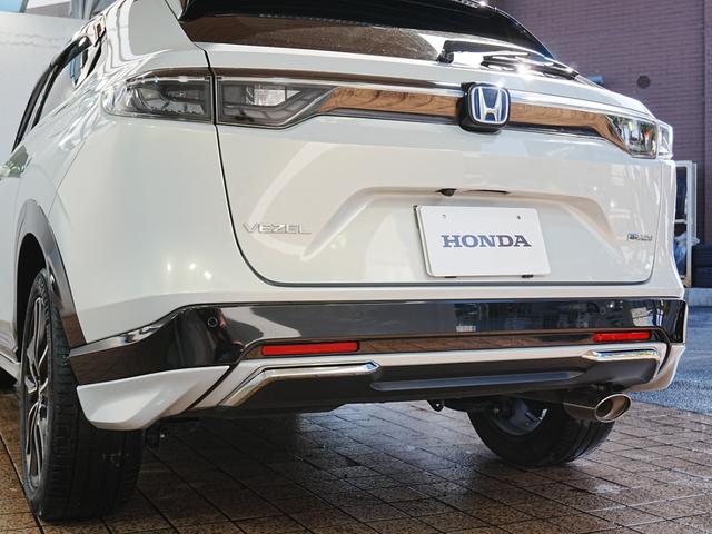 ヴェゼル e:HEV PLaY ディスプレイオーディオ パノラマルーフ フルセグTV Bluetooth 全方位カメラ ハーフレザーシート カープレイ 専用コンビシート ホンダコネクト ステアヒータ プレミアムオーディオ 純正マット(65枚目)