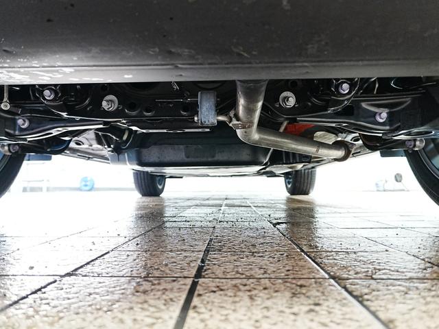 ＮＸ ＮＸ３５０ｈ　バージョンＬ　１オーナー　ユーザー買取　アドバンスドパーク　パノラマサンルーフ　黒革シート　デジタルインナーミラー　置くだけ充電　全席シートヒーター　ステアヒーター　純正２０ＡＷ　パワーバックドア　全方位カメラ（16枚目）