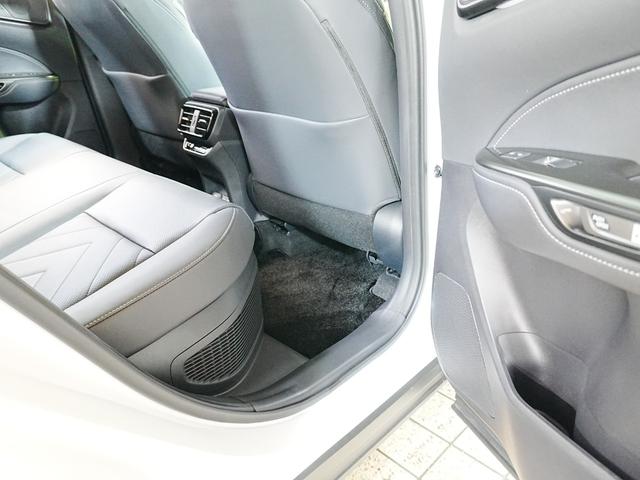 ＮＸ ＮＸ３５０ｈ　バージョンＬ　１オーナー　ユーザー買取　アドバンスドパーク　パノラマサンルーフ　黒革シート　デジタルインナーミラー　置くだけ充電　全席シートヒーター　ステアヒーター　純正２０ＡＷ　パワーバックドア　全方位カメラ（52枚目）