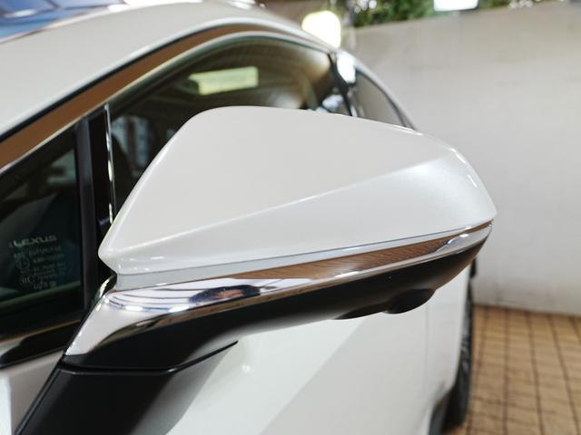 ＮＸ ＮＸ３５０ｈ　バージョンＬ　１オーナー　ユーザー買取　アドバンスドパーク　パノラマサンルーフ　黒革シート　デジタルインナーミラー　置くだけ充電　全席シートヒーター　ステアヒーター　純正２０ＡＷ　パワーバックドア　全方位カメラ（64枚目）