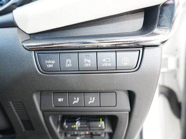 ＭＡＺＤＡ３ファストバック １５Ｓ　１００周年特別記念車　純正ナビ　フルセグＴＶ　Ｂｌｕｅｔｏｏｔｈ　全方位カメラ　シグネチャスタイルＰＫＧ　ユーザー買取　ステアスイッチ　アイドリングストップ　ＢＯＳＥスピーカー　３６０度セーフティＰＫＧ　タワーバー　マット（33枚目）