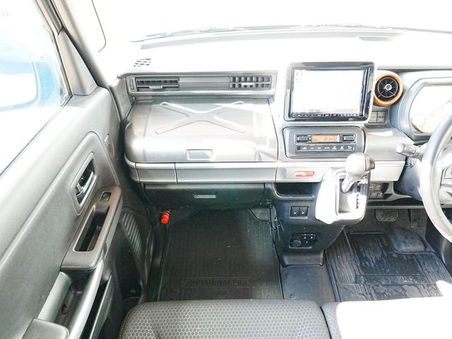 スペーシアギア ハイブリッドＸＺ　全方位カメラ　ＨＵＶ　純正８インチナビ　ナビ連動前後ドライブレコーダー　両側パワースライドドア　クルーズコントロール　シートヒーター　ＬＥＤフォグランプ　パーキングセンサー　衝突軽減　ＥＴＣ（21枚目）