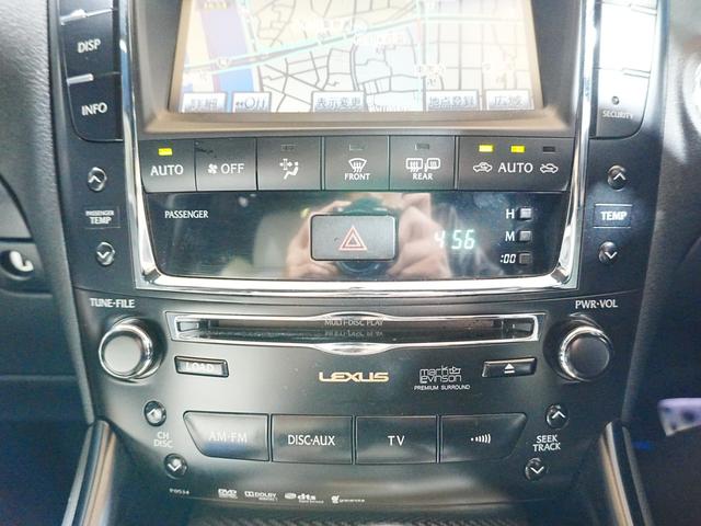 エンジンルームもピカピカにしてお渡しします。法定点検をしっかりし、お客様に不安がなく、安心してカーライフをお過ごしできるようにしっかり行います。アフター整備もお任せください！