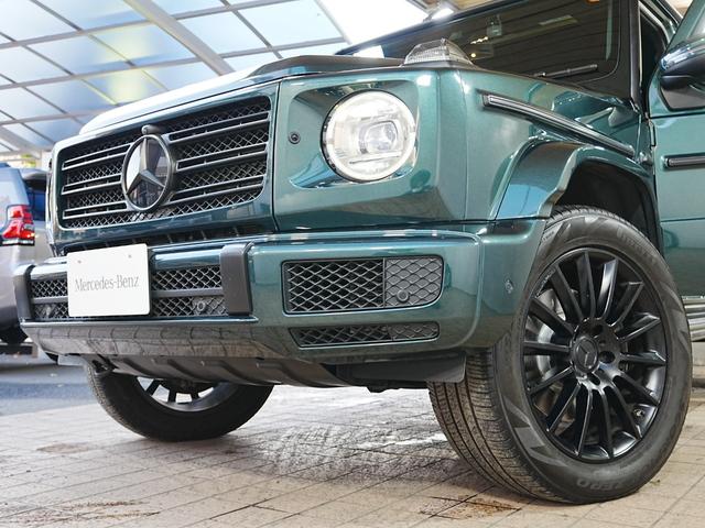 Ｇクラス Ｇ４００ｄ　ＡＭＧライン　マヌファクトゥーアプログラム　ラグジュアリーパッケージ　アダプティングダンピングシステム　ブルメスターサウンド　白本革シート　サンルーフ　全方位カメラ　アンビエントライト　ワンオーナー（55枚目）