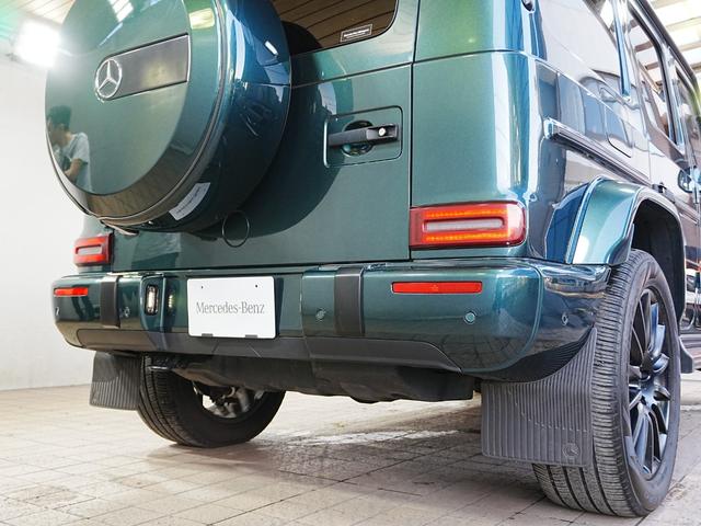 Ｇクラス Ｇ４００ｄ　ＡＭＧライン　マヌファクトゥーアプログラム　ラグジュアリーパッケージ　アダプティングダンピングシステム　ブルメスターサウンド　白本革シート　サンルーフ　全方位カメラ　アンビエントライト　ワンオーナー（56枚目）