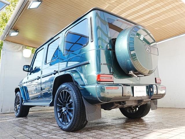 Ｇクラス Ｇ４００ｄ　ＡＭＧライン　マヌファクトゥーアプログラム　ラグジュアリーパッケージ　アダプティングダンピングシステム　ブルメスターサウンド　白本革シート　サンルーフ　全方位カメラ　アンビエントライト　ワンオーナー（57枚目）