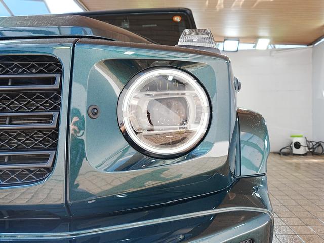 Ｇクラス Ｇ４００ｄ　ＡＭＧライン　マヌファクトゥーアプログラム　ラグジュアリーパッケージ　アダプティングダンピングシステム　ブルメスターサウンド　白本革シート　サンルーフ　全方位カメラ　アンビエントライト　ワンオーナー（59枚目）