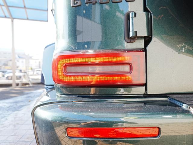 Ｇクラス Ｇ４００ｄ　ＡＭＧライン　マヌファクトゥーアプログラム　ラグジュアリーパッケージ　アダプティングダンピングシステム　ブルメスターサウンド　白本革シート　サンルーフ　全方位カメラ　アンビエントライト　ワンオーナー（60枚目）