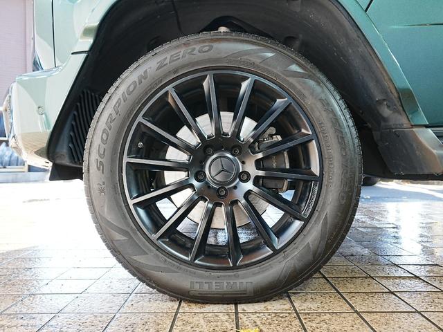 Ｇクラス Ｇ４００ｄ　ＡＭＧライン　マヌファクトゥーアプログラム　ラグジュアリーパッケージ　アダプティングダンピングシステム　ブルメスターサウンド　白本革シート　サンルーフ　全方位カメラ　アンビエントライト　ワンオーナー（66枚目）