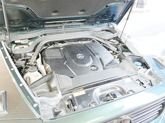 Ｇクラス Ｇ４００ｄ　ＡＭＧライン　マヌファクトゥーアプログラム　ラグジュアリーパッケージ　アダプティングダンピングシステム　ブルメスターサウンド　白本革シート　サンルーフ　全方位カメラ　アンビエントライト　ワンオーナー（70枚目）