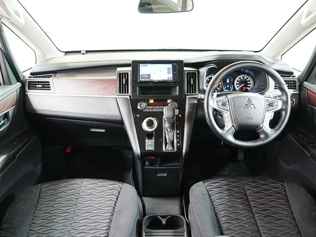 デリカＤ：５ Ｇ　パワーパッケージ　社外ナビ　ワンセグＴＶ　バックカメラ　オートステップ　両側スライドドア　Ｐスタート　スマートキー　ステアヒーター　アイドリングストップ　ステアスイッチ　パドルシフト　ＡＵＴＯライト　ＬＥＤヘッドライト（2枚目）