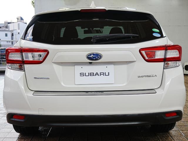 インプレッサスポーツ ２．０ｉ－Ｓアイサイト　１オーナー　純正ナビフルセグＴＶ　純正１８ＡＷ　ＬＫＡ　ＢＳＭ　追従式クルコン　前席パワーシート　バックカメラ　ＥＴＣ２．０　禁煙車　パドルシフト　純正マットドアバイザー　ｎａｎｏｅ　スマートキー２本（10枚目）