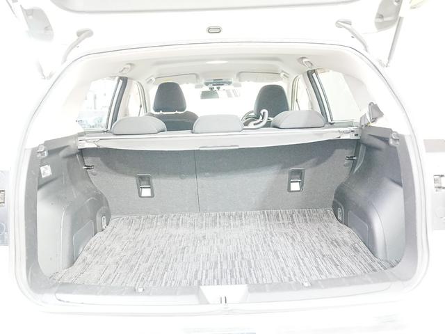 インプレッサスポーツ ２．０ｉ－Ｓアイサイト　１オーナー　純正ナビフルセグＴＶ　純正１８ＡＷ　ＬＫＡ　ＢＳＭ　追従式クルコン　前席パワーシート　バックカメラ　ＥＴＣ２．０　禁煙車　パドルシフト　純正マットドアバイザー　ｎａｎｏｅ　スマートキー２本（11枚目）