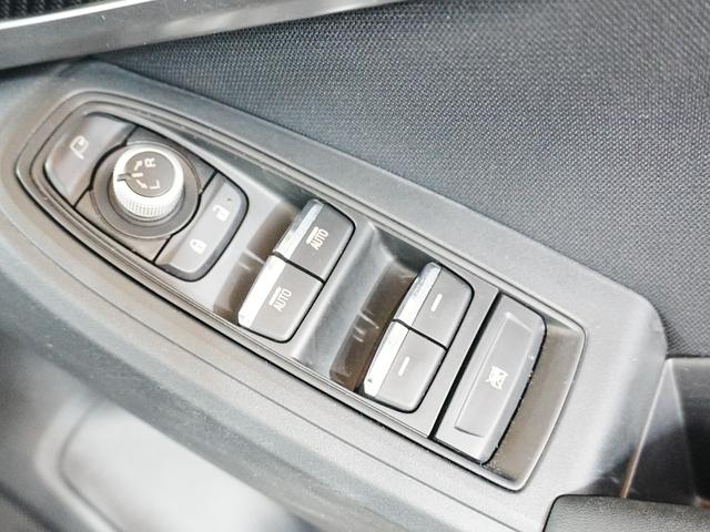 インプレッサスポーツ ２．０ｉ－Ｓアイサイト　１オーナー　純正ナビフルセグＴＶ　純正１８ＡＷ　ＬＫＡ　ＢＳＭ　追従式クルコン　前席パワーシート　バックカメラ　ＥＴＣ２．０　禁煙車　パドルシフト　純正マットドアバイザー　ｎａｎｏｅ　スマートキー２本（28枚目）